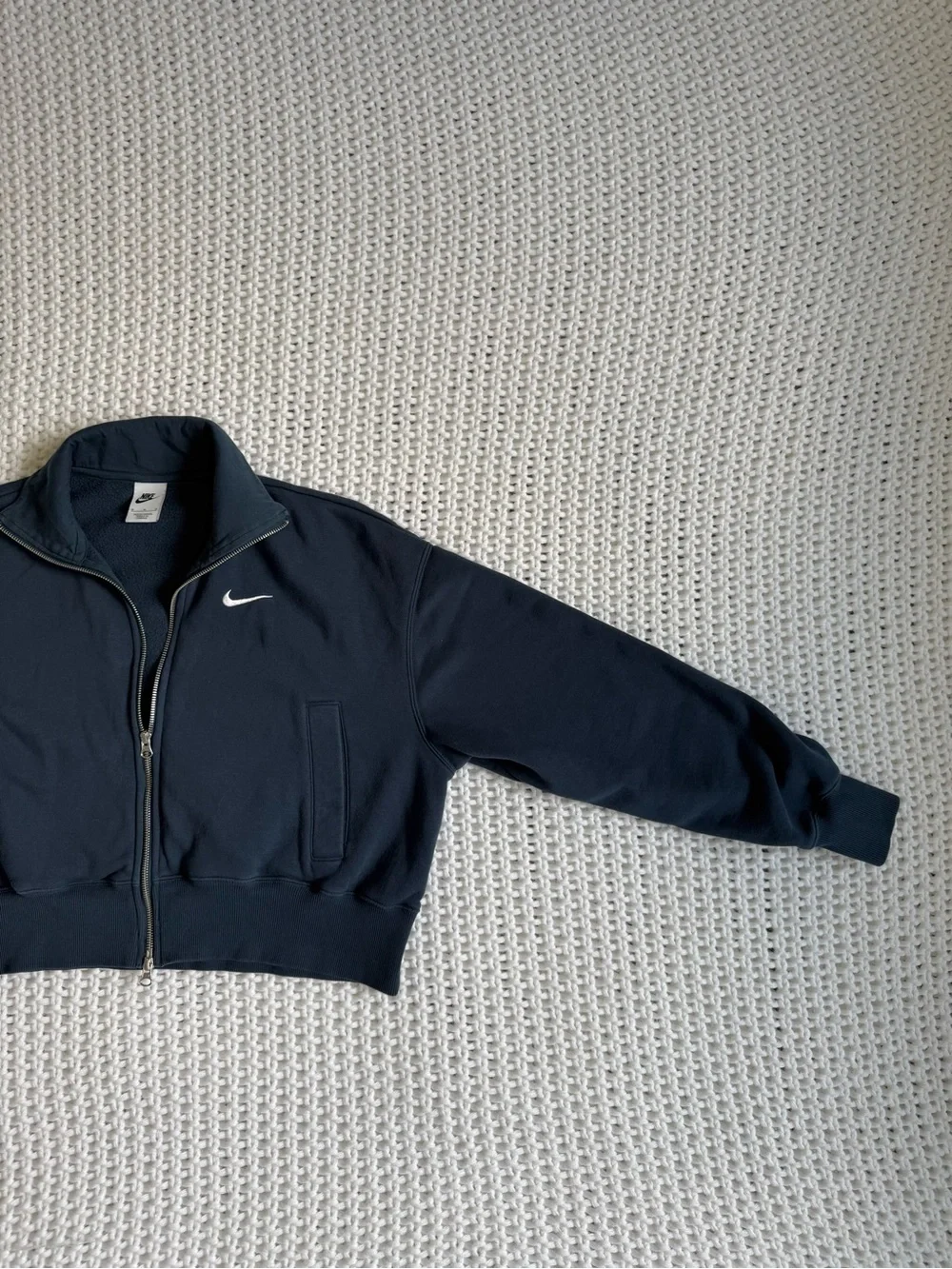 Nike Men's Dark Navy Zip-Up Fleece with White Swoosh